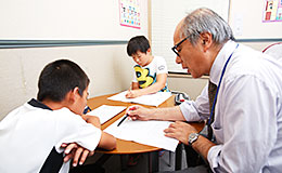 プロフェッショナルな講師陣